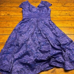 Honour Purple Lace V-Neck Cap Sleeve A-Line Cocktail Dress Womens Size Medium